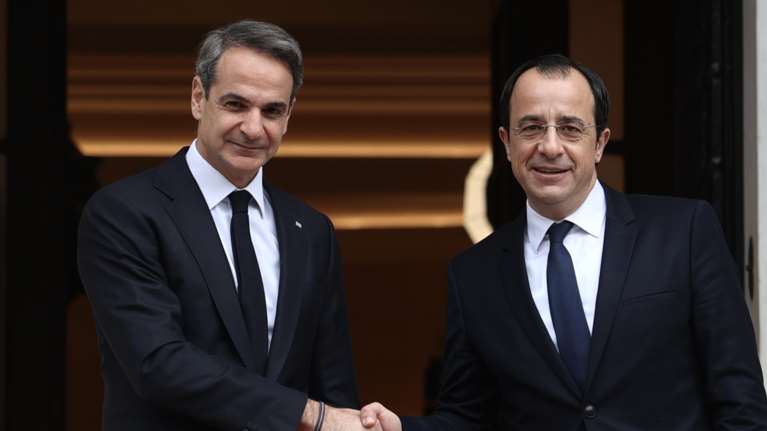 Επίσκεψη Μητσοτάκη στη Λευκωσία - Το Κυπριακό στο επίκεντρο της συνάντησης με τον Νίκο Χριστοδουλίδη