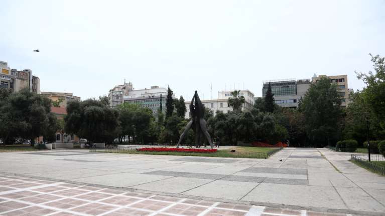 Το διατηρητέο ακίνητο στην πλατεία Κλαυθμώνος που προορίζεται για ξενοδοχείο