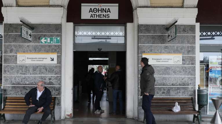 Άγριο έγκλημα στον Σταθμό Λαρίσης: Νεκρός άνδρας μέσα σε κατάστημα ηλεκτρονικών ειδών - Ήταν δεμένος στα πόδια