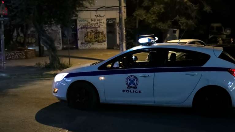 Ν. Κόσμος: Σεσημασμένος ο δράστης - Χτυπούσε με μανία τον 58χρονο πάνω στο τιμόνι, επειδή του έκλεισε τον δρόμο