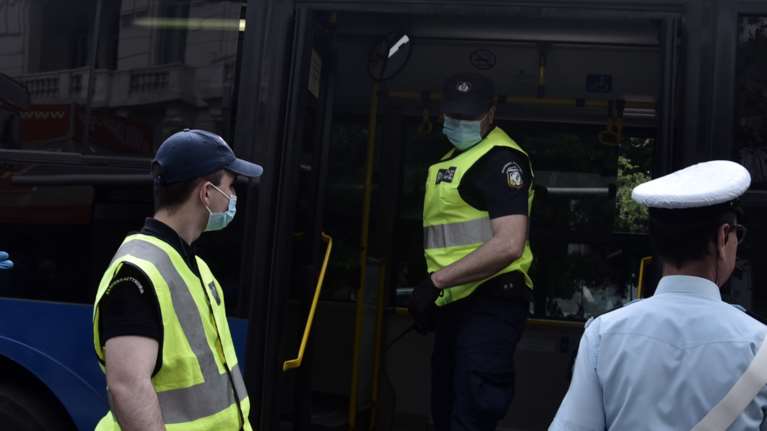 Κορονοϊός: Σαρωτικοί έλεγχοι από την ΕΛΑΣ - Περισσότερα από 600 πρόστιμα σε δύο ημέρες