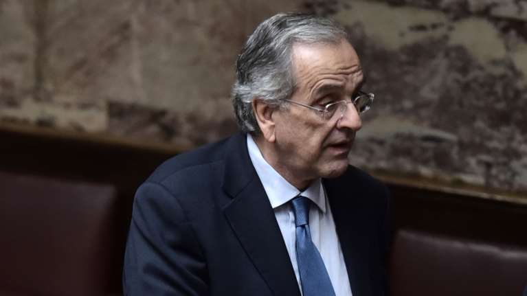 Χαμηλοί τόνοι στο Μαξίμου για το &quot;αντάρτικο&quot; Σαμαρά - Ετοιμάζει και νέα διαφοροποίηση για τον γάμο ομόφυλων ζευγαριών