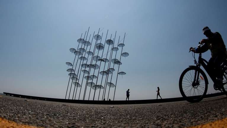 Αίθριος καιρός σήμερα, αλλά έρχεται κακοκαιρία από Δευτέρα - Μπαίνει... απότομα το φθινόπωρο