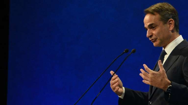 Μητσοτάκης: Το καλάθι του νοικοκυριού δεν αφορά τους αριστερούς του χαβιαριού ή τους σοσιαλιστές της σαμπάνιας