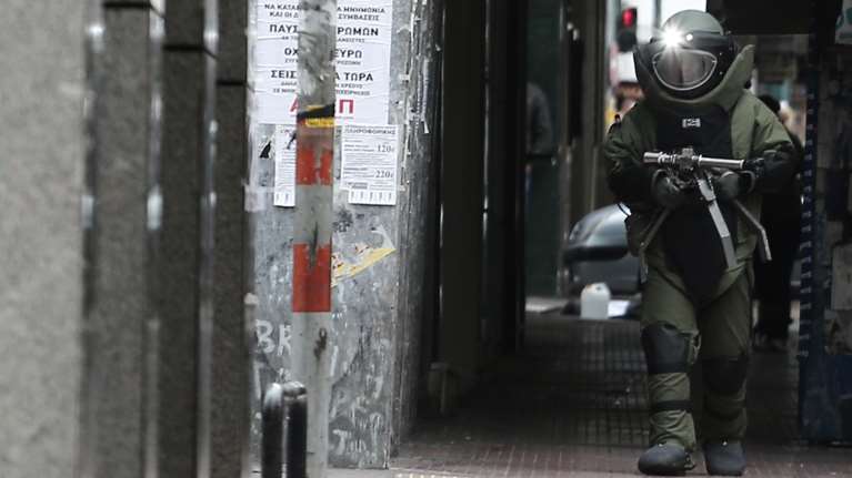 Κολωνάκι: Ανώτατη δικαστικός δέχθηκε ύποπτο δέμα - Τελικά ήταν ηλεκτρονικό παιχνίδι