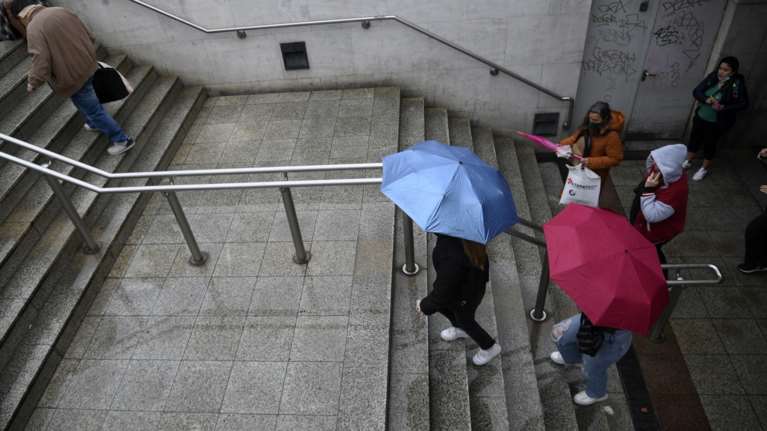 Καιρός: Με τοπικές βροχές και καταιγίδες η Μεγάλη Τρίτη - Μικρή άνοδος της θερμοκρασίας