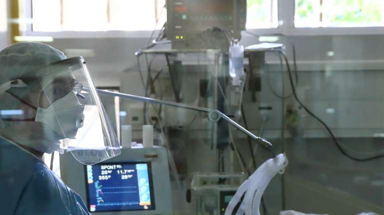 Κορονοϊός - Σοκάρει ο Μαγιορκίνης: &quot;Ο αριθμός των θανάτων θα αυξηθεί δραματικά τις επόμενες ημέρες&quot;