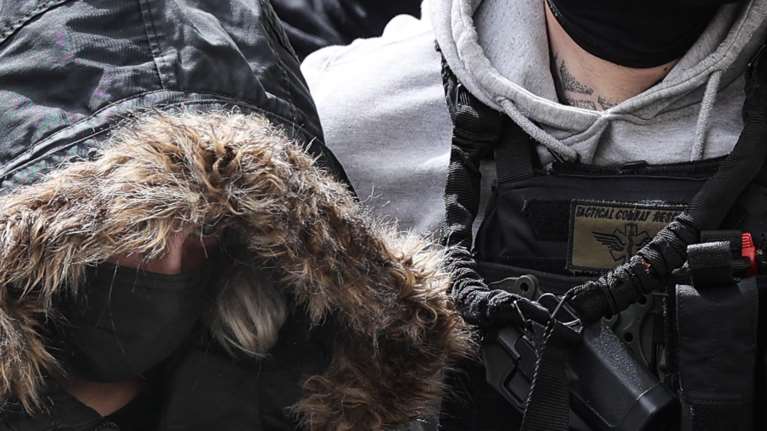 Ρούλα Πισπιρίγκου: Ξέσπασε σε κλάματα όταν έμαθε ότι θα μπει φυλακή - Θα προαυλίζεται μόνη της στον Κορυδαλλό