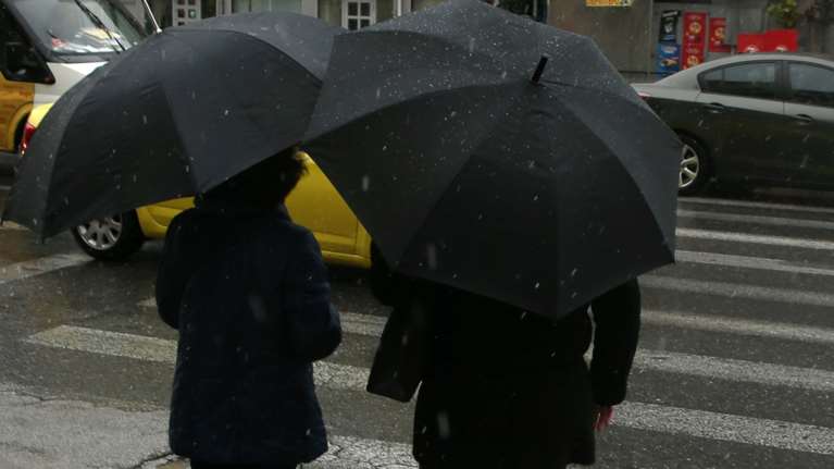 Πού θα χτυπήσει η κακοκαιρία Emil: Ισχυρές καταιγίδες και χαλάζι - Η ΕΜΥ επικαιροποίησε το έκτακτο δελτίο