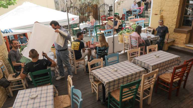 "Ανάσα" για τις μικρές επιχειρήσεις: Ενισχύονται με 520 εκατ. ευρώ μέσω του Αναπτυξιακού Νόμου