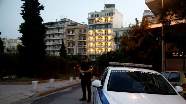 Θεσσαλονίκη: Πρωτοφανής φάρσα - Εκκενώθηκαν 10 ξενοδοχεία μετά από email για τοποθέτηση βόμβας