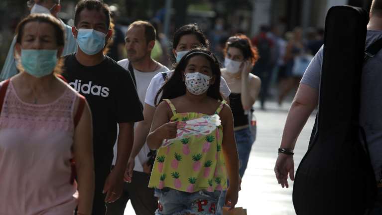 Καμπανάκι από τον ΠΟΥ Ευρώπης: Αναμένουμε αυξημένα κρούσματα κορονοϊού το καλοκαίρι - Τηρήστε τις συστάσεις