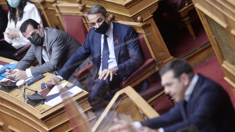 Η πρόταση του &quot;σοφού&quot; Γεροτζιάφα (ΣΥΡΙΖΑ) για τους ανεμβολίαστους, που &quot;έκαψε&quot; τον Τσίπρα- Να μην μπαίνουν ούτε στα Μέσα Μεταφοράς