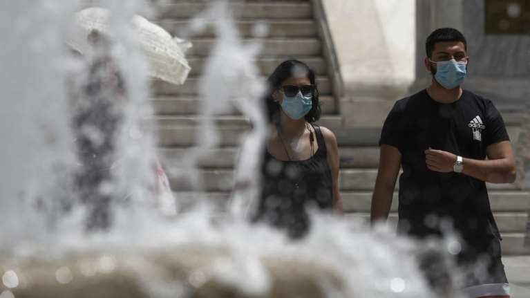 Καύσωνας: &quot;Καμίνι&quot; η χώρα τις επόμενες ημέρες - Πού και πότε θα χτυπήσουν τα 40άρια [χάρτες]