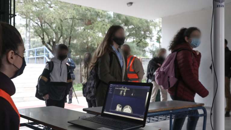 Εισήγηση λοιμωξιολόγων: Ανοίγουν τα σχολεία, ελεύθερες οι μετακινήσεις από δήμο σε δήμο - Πότε ανοίγει το λιανεμπόριο