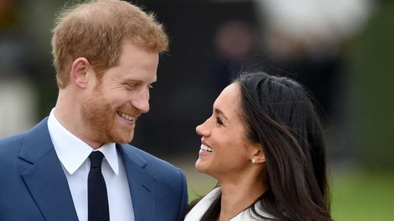 Χωριστές διακοπές για τους Sussex: Σε συναυλία της Τέιλορ Σουίφτ η Μέγκαν, στην Ιαπωνία ο Χάρι