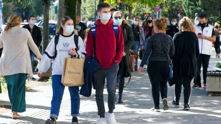 Κορονοϊός-Εισήγηση λοιμωξιολόγων: Σε &quot;βαθύ κόκκινο&quot; Χαλκιδική και Ιωάννινα - Νέα συνεδρίαση την Παρασκευή