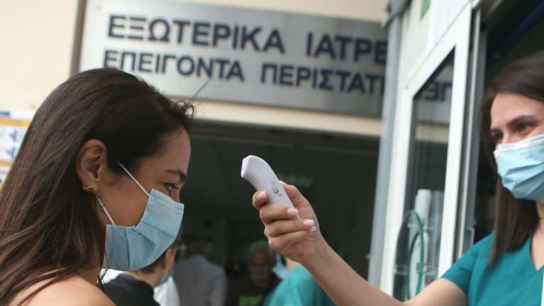 Συναγερμός στην Β.Ελλάδα με 66 από τα 110 νέα κρούσματα σε ένα 24ωρο - Στο &quot;κόκκινο&quot; Θεσσαλονίκη, Καβάλα