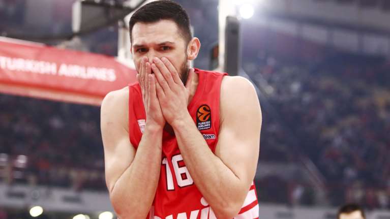 Euroleague: Νέα ήττα στο ΣΕΦ για τον Ολυμπιακό - Τον πλήγωσε ο &quot;αδερφός&quot; του
