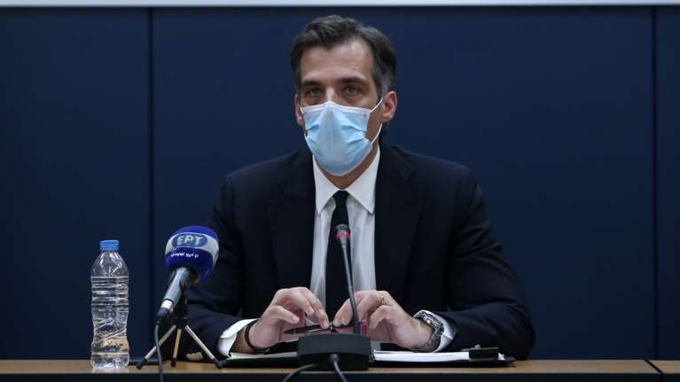 Αρκουμανέας: Στις επόμενες εβδομάδες θα βγάλουμε τις μάσκες στους εξωτερικούς χώρους