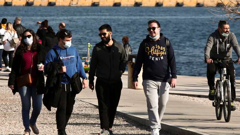 Έρευνα διαΝΕΟσις: Οι Έλληνες στο 2ο κύμα της πανδημίας- &quot;Τα χειρότερα έχουν περάσει&quot;