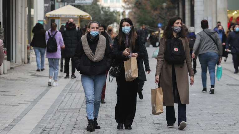 Αποκλειστικό - Ανοίγουν όλα μέχρι τα μέσα Μαΐου - Ολo το σχέδιο της κυβέρνησης