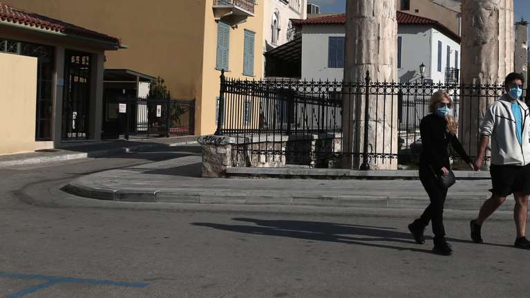 Στη δίνη του κορονοϊού: 766 κρούσματα στη Θεσσαλονίκη και 612 στην Αθήνα - Ο χάρτης της διασποράς