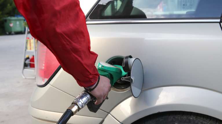 Πρόεδρος βενζινοπωλών: Νέες αυξήσεις στα καύσιμα - Φθηνή βενζίνη δεν υπάρχει