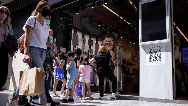 Κορονοϊός: Γιατί δεν υπάρχει &quot;αθηναϊκή μετάλλαξη&quot;- Μαγιορκίνης και Δημόπουλος εξηγούν πώς ονομάζονται τα νέα στελέχη