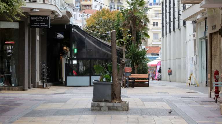 Γεωργιάδης: Σενάριο να ανοίξουν τα καταστήματα σε περιοχές με λίγα κρούσματα κορονοϊού- Ποιες ειναι