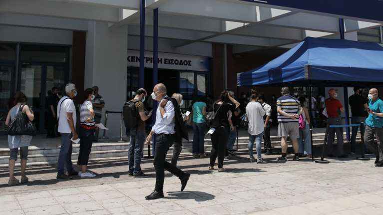 Εμβόλιο Astrazeneca: Άνοιξε η πλατφόρμα για όσους επιθυμούν να αλλάξουν τη δεύτερη δόση - Η διαδικασία