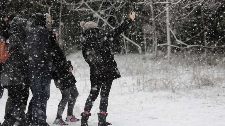 Αγριεύει η κακοκαιρία Διομήδης: Έρχονται χιόνια και στην Αττική - Ποιες περιοχές θα "παγώσουν" με  -7 βαθμούς Κελσίου