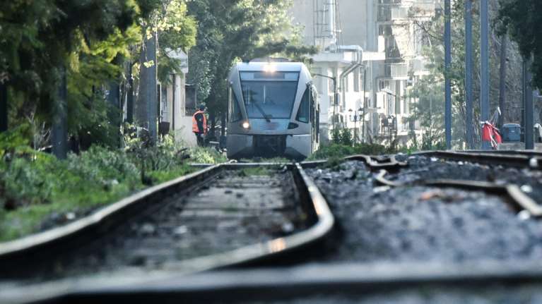 ΟΣΕ: Παραδόθηκε το κέντρο τηλεδιοίκησης στη Λάρισα - Θα ελέγχει την κυκλοφορία των τρένων σε μήκος 200 χλμ.