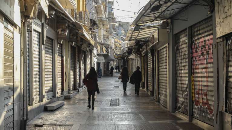 Αναστολή σύμβασης: Πιστώνονται σήμερα τα 534 ευρώ στους δικαιούχους