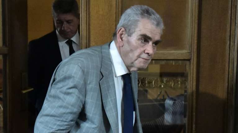 &quot;Φωτιά&quot; στην Προανακριτική: Αποχώρησε o Παπαγγελόπουλος - ΝΔ: Ο Τσίπρας θυσιάζει τον Ρασπούτιν για να σώσει τον εαυτό του