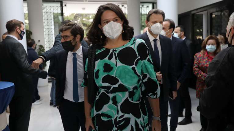 Κεραμέως: Έχουν επιστρέψει στην Ελλάδα οι Έλληνες εκπαιδευτικοί που υπηρετούν στην Ουκρανία