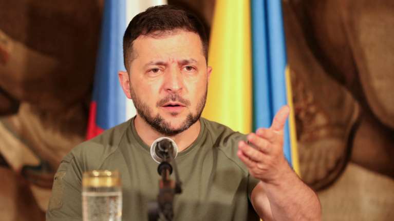 Στην Τουρκία ο Ζελένσκι - Θα συναντηθεί με τον Ερντογάν