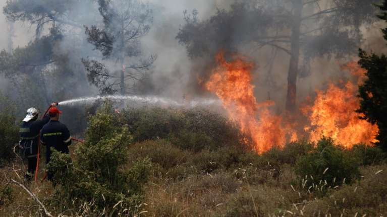 ΓΓΠΠ: Πολύ υψηλός κίνδυνος πυρκαγιάς την Πέμπτη σε Αττική και Εύβοια