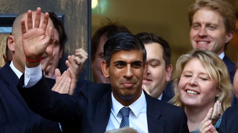 Ρίσι Σούνακ: Η τελευταία ευκαιρία των Τόρις - Ο νέος πρωθυπουργός ζητάει ενότητα για να βάλει τέλος στο &quot;ψυχόδραμα&quot;