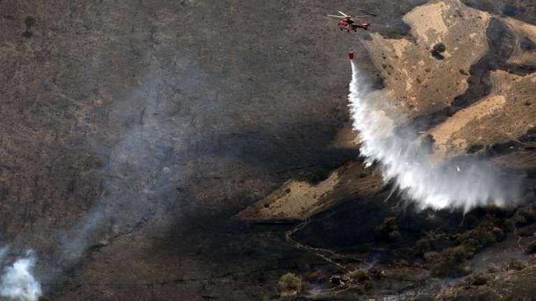 Φωτιά στην Πάρνηθα: Οριοθετήθηκε το πύρινο μέτωπο - Άμεση κινητοποίηση της Πυροσβεστικής