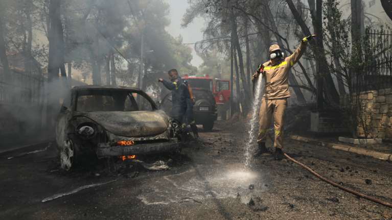 Η Μήδεια βάζει… φωτιές: Ποιοι Δήμοι της Αττικής παραμένουν βραδυφλεγείς πυριτιδαποθήκες