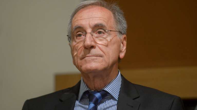 Πάτρα: &quot;Αν είναι έγκλημα θα είναι το έγκλημα του αιώνα&quot; - Τι &quot;βλέπει&quot; ο Πάνος Σόμπολος για τον θάνατο των 3 παιδιών