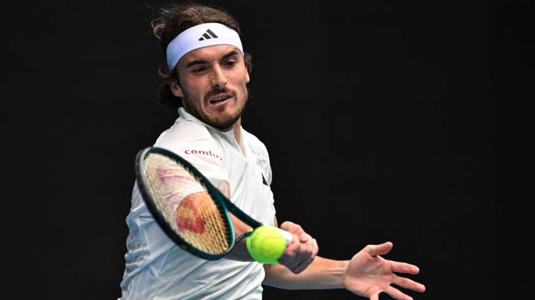 Απίθανος ο Στέφανος Τσιτσιπάς: Προκρίθηκε με άνεση στους &quot;16&quot; του Αυστραλιανού Open