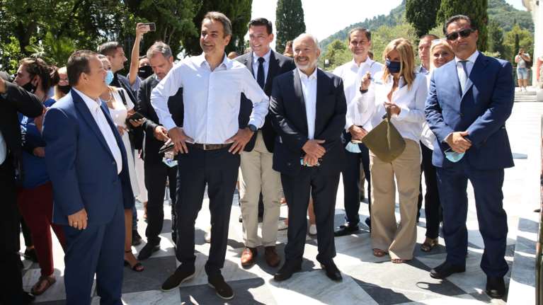 Μητσοτάκης στο Αχίλλειο: Είναι ντροπή αυτή η εικόνα για την Ελλάδα