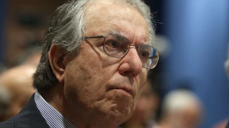 Νέο μάθημα από τον Γιώργιο Μπαμπινιώτη - &quot;Δεν λέμε 2 βαθμοί υπό του μηδενός&quot;