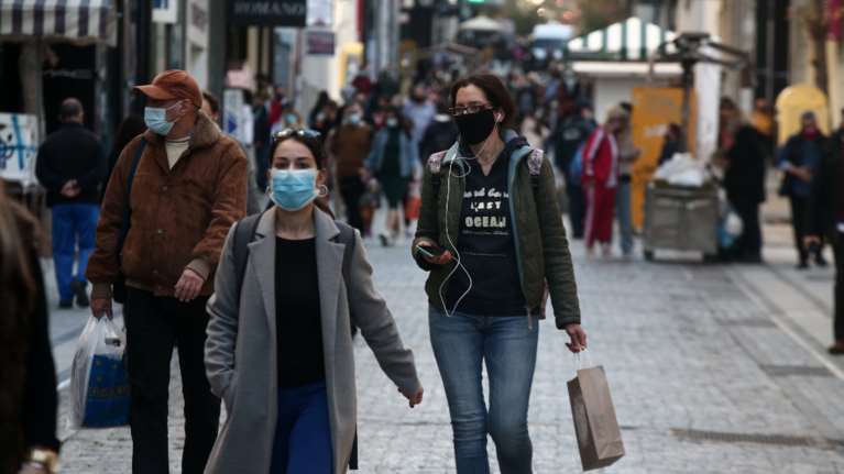 Κορονοϊός: Πού εντοπίζονται οι 262 νέες μολύνσεις - Από 53 κρούσματα σε Αττική και Θεσσαλονίκη