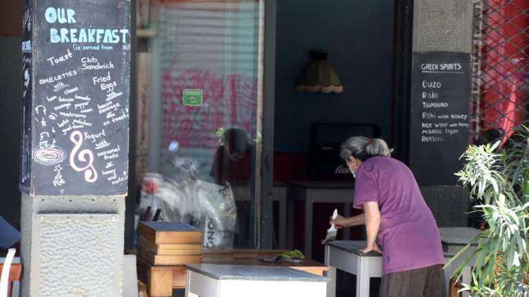 Εξαήμερη εργασία: 690 επιχειρήσεις έκαναν αίτηση για εφαρμογή του μέτρου, λέει το υπουργείο Εργασίας