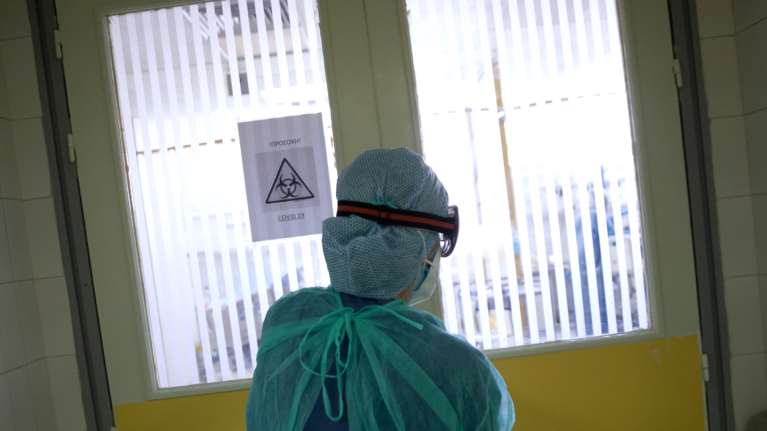 Κορονοϊός: Πέθανε 84χρονη στην Καρδίτσα και 58χρονος στο &quot;Σωτηρία&quot; μετά από πέντε μήνες στην Εντατική