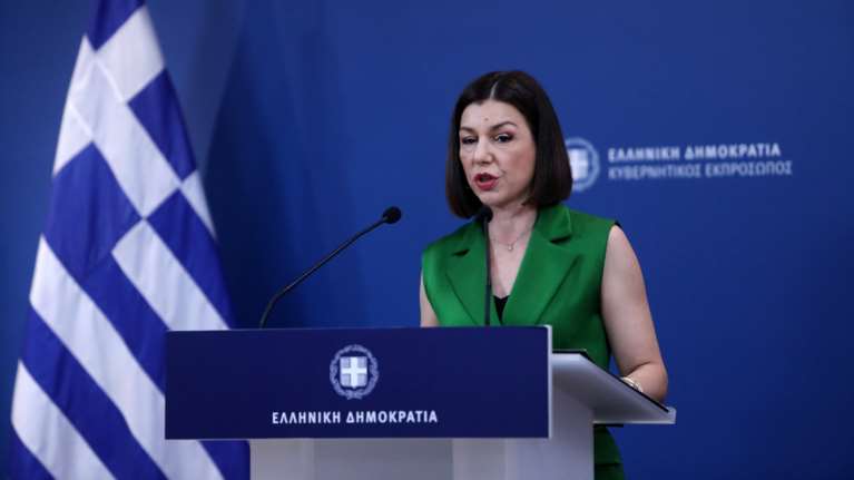 Πελώνη: Εντός της εβδομάδας η απόφαση για να βγάλουμε τις μάσκες στους εξωτερικούς χώρους