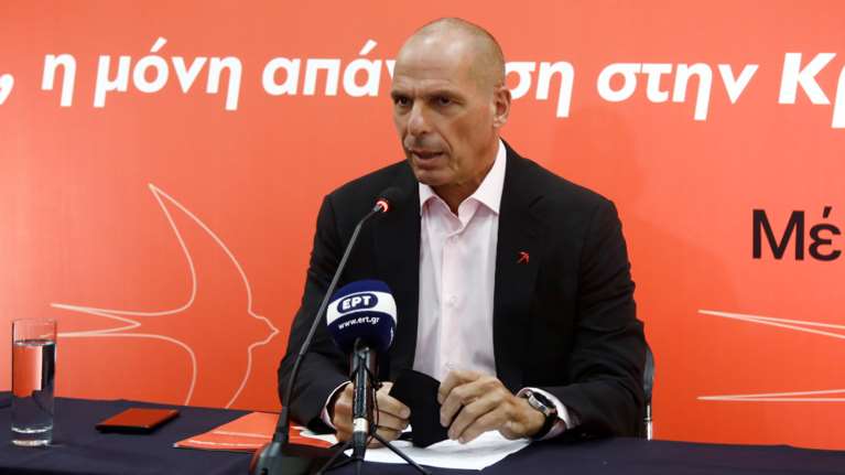 Ο Βαρουφάκης πλακώθηκε στο Twitter με τον πρώην πρωθυπουργό της Φιλανδίας: &quot;Αριστερίστικες ανοησίες&quot;, σχολίασε ο Αδωνις